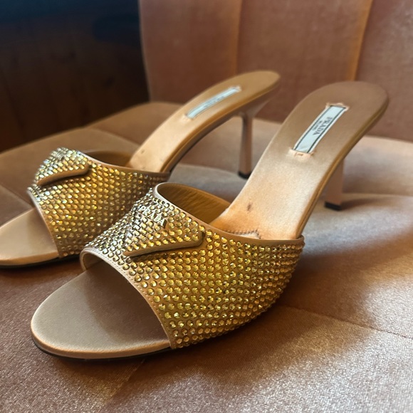 Prada Modellerie 75MM Crystal-Embellished Mules copper - Picture 10 of 16